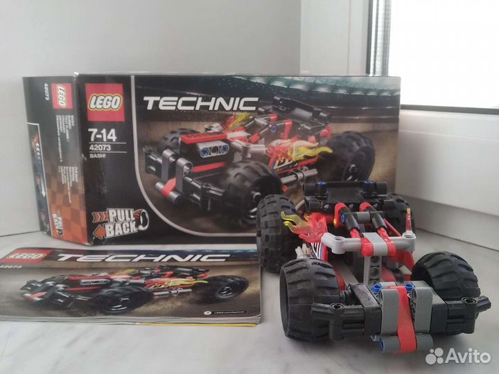 Lego Technic 42073 красный гоночный автомобиль