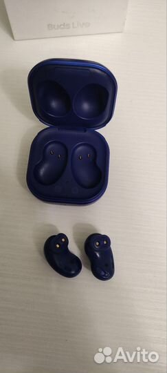 Беспроводные наушники Samsung Galaxy buds live