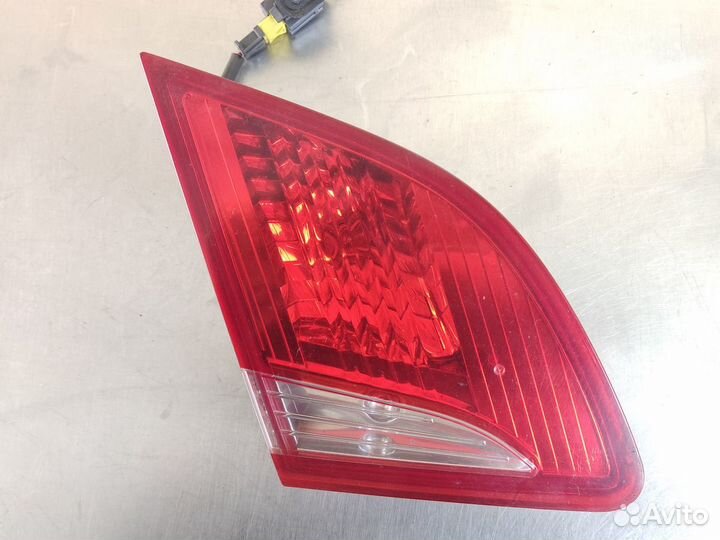 Фонарь задний внутренний левый Peugeot 408 2012-20