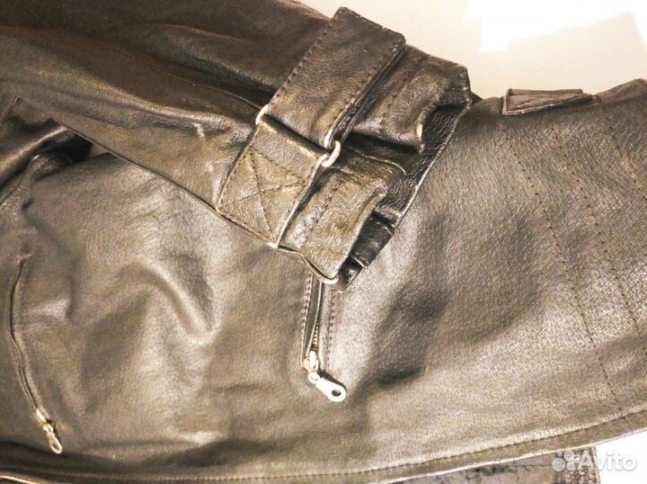 Мото куртка кожаная