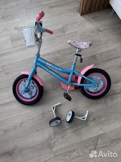 Велосипед четырехколесный