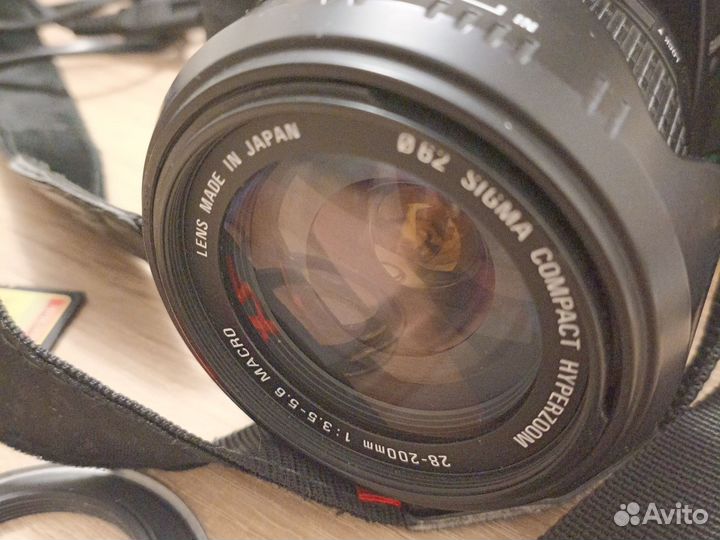 Зеркальный фотоаппарат Pentax k20d