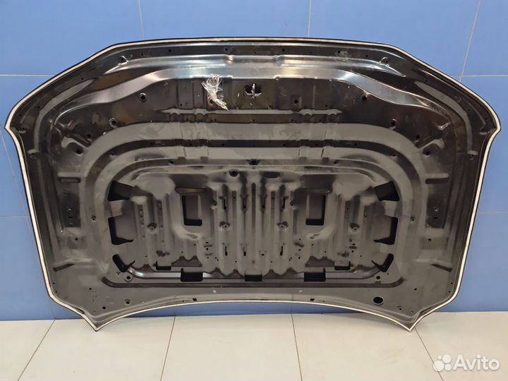 Капот Toyota Land Cruiser 300 2021