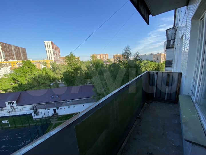 2-к. квартира, 47 м², 8/9 эт.