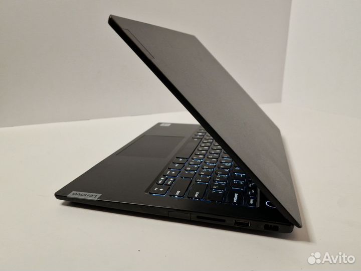 Ультрабук Lenovo i5 10Gen/SSD 512GB/Radeon 2GB