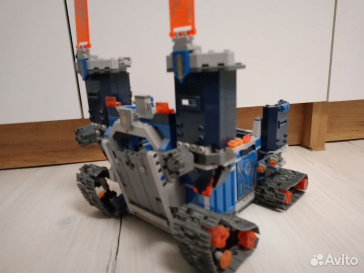 Собранный лего набор