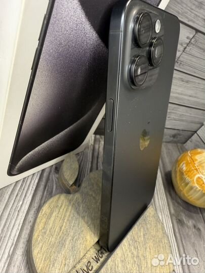 iPhone 15 Pro Max, 256 ГБ