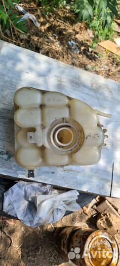 Расширительный бачок porsche cayenne VW Touareg