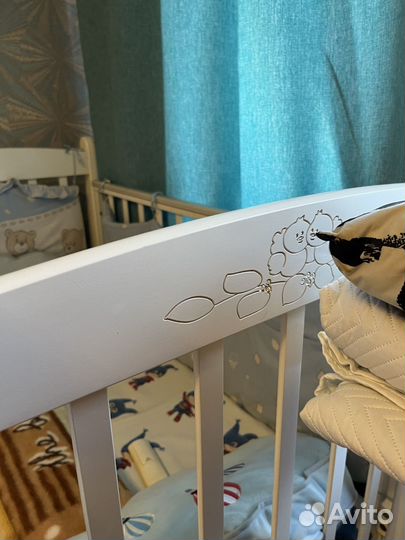 Комплект кроватка с комодом