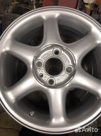 Литые диски на volvo 850 оригинал
