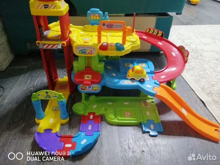 Трек гараж VTech