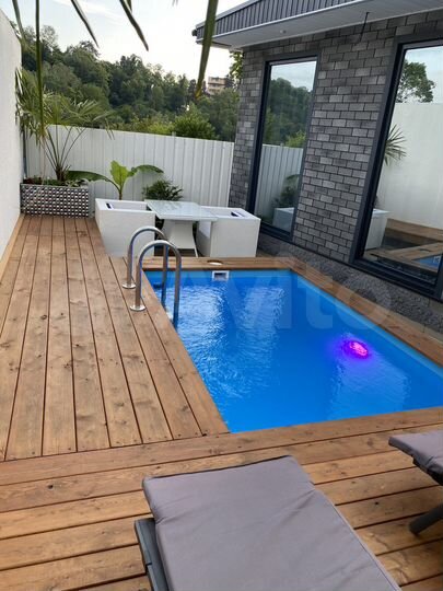 Дом 42 м² на участке 1,2 сот.