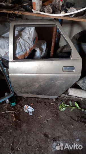 Дверь на 2110 приора