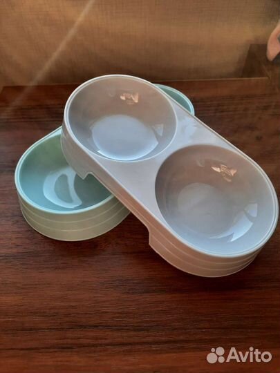 Миска для кошек и собак маленьких пород