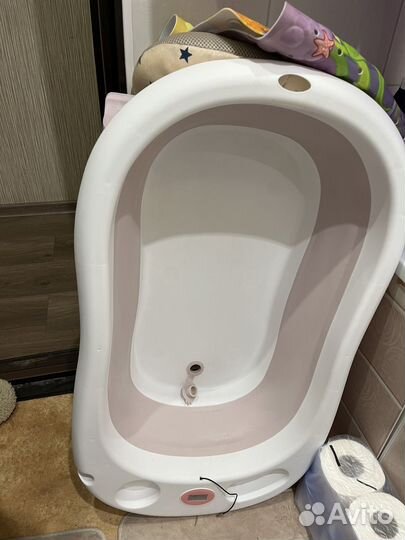 Ванночка для купания новорожденного