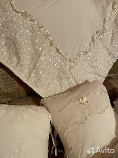 Бортики в кроватку