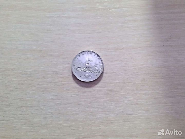 Серебряные коллекционные монеты