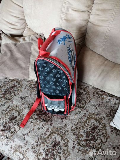 Рюкзак школьный новый