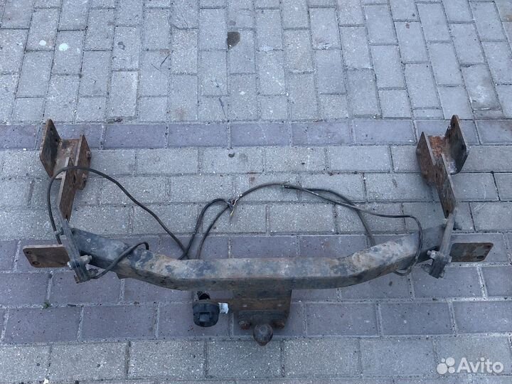 Фаркоп на KIA sorento 1