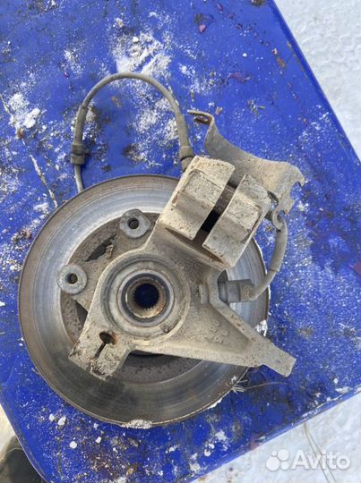 Поворотный кулак правый DongFeng s30 DFM h30