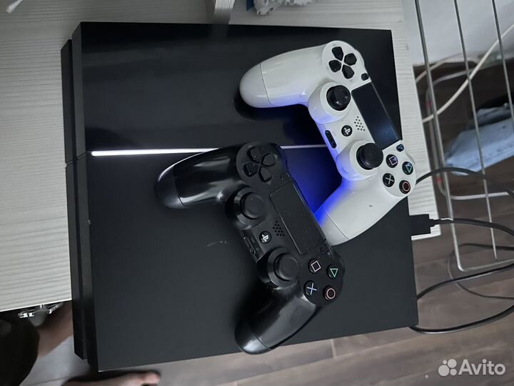 Sony playstation 4