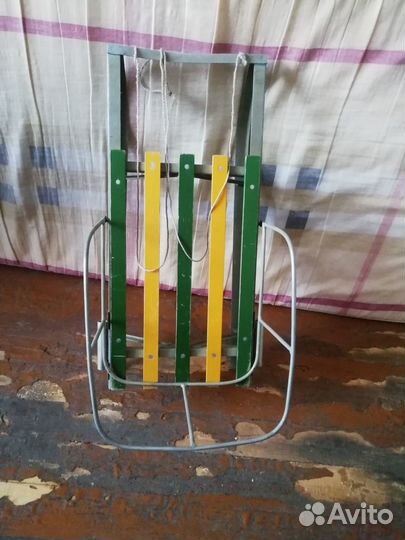 Санки с откидной спинкой