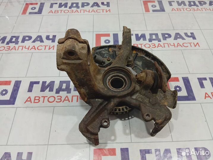 Кулак поворотный передний правый Volkswagen Golf (Mk4) 1J0407256N