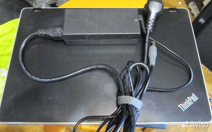 Lenovo Edge i3