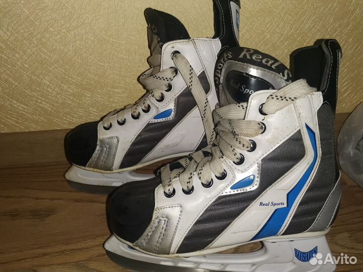 Коньки хоккейные Real Sports