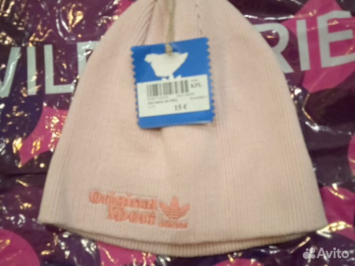 Шапка женская адидас