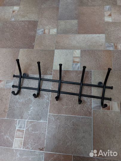 Вешалка в прихожую