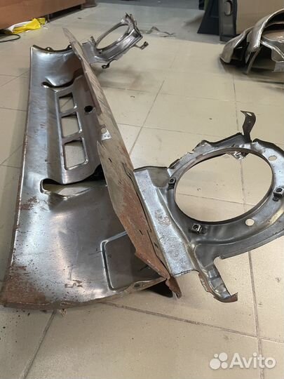 Фартук передний иж 412 иэ с 1982г