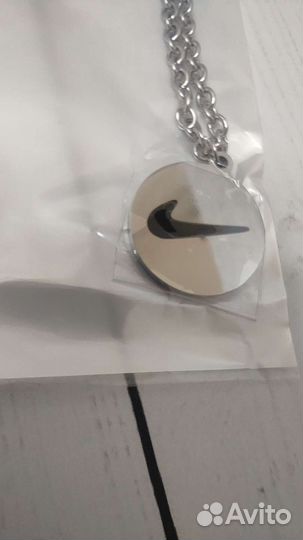 Медальон подвеска Nike металл