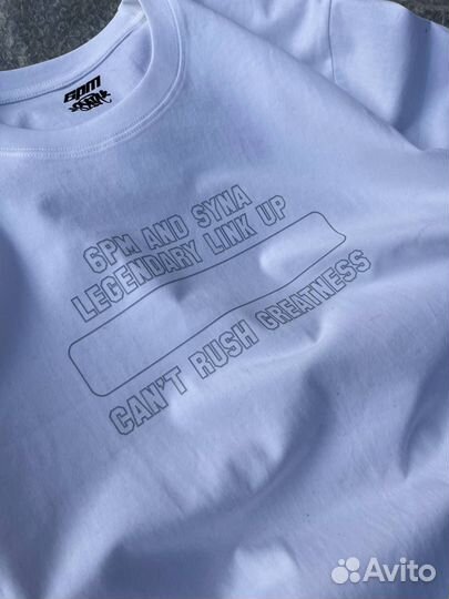 Футболка Syna World