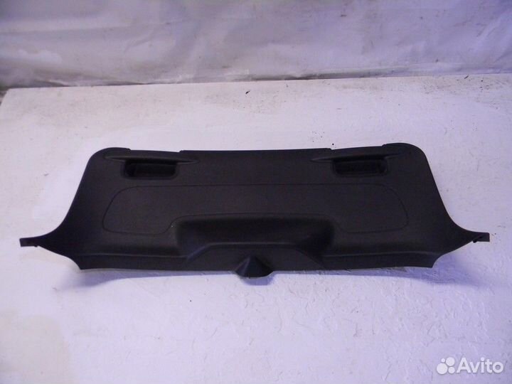 Обшивка двери багажника Focus III 2011