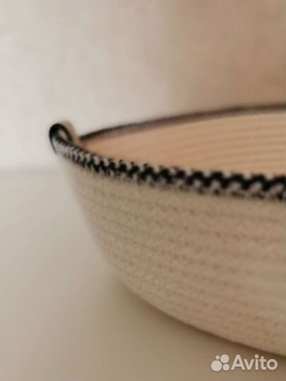 Корзина интерьерная