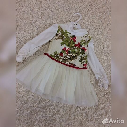 Платье