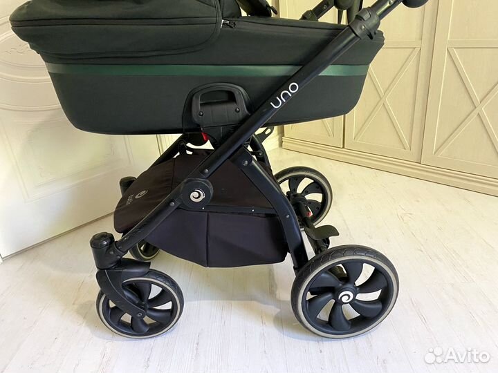 Коляска tutis uno 3 в 1 Pistachio в подарок комбез