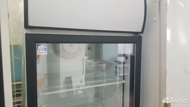 Холодильный шкаф