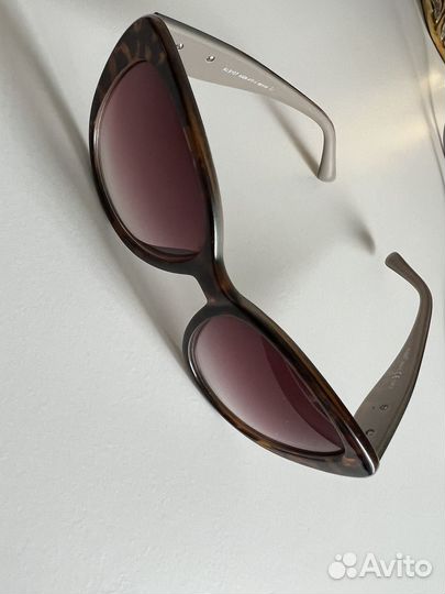 Солнцезащитные очки женские