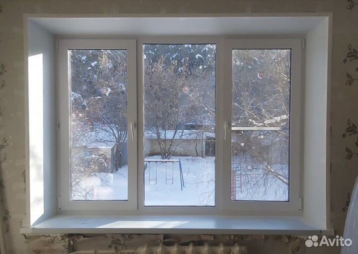 Окно трехстворчатое Rehau под ключ панельный дом