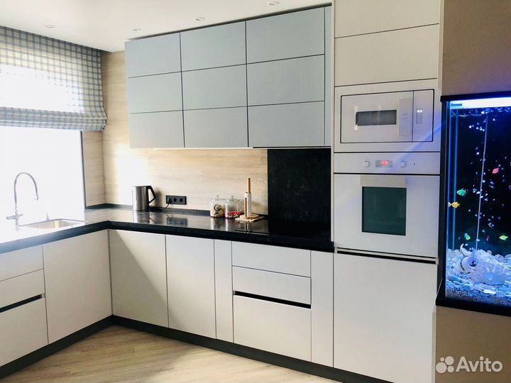 Кухонный ганитур на заказ в Москве