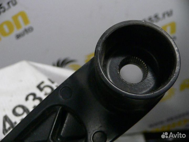 Поводок стеклоочистителя передний левый hyundai