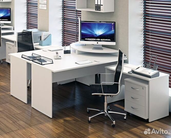 Офисная мебель. в наличии. с ндс