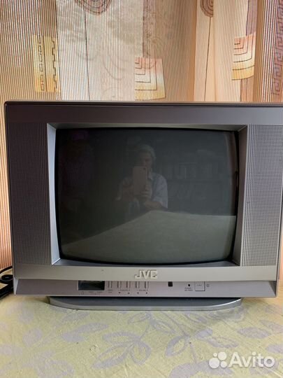 Телевизор JVC