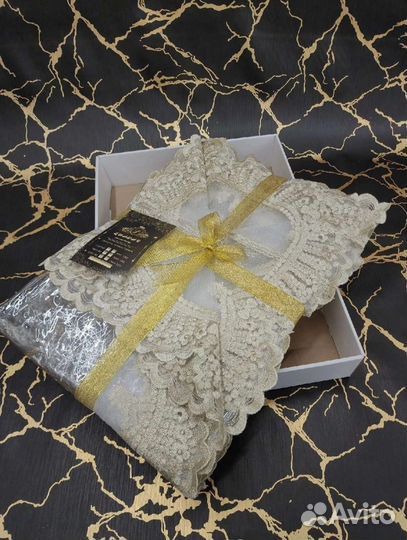 Силиконовая скатерть с кружевом