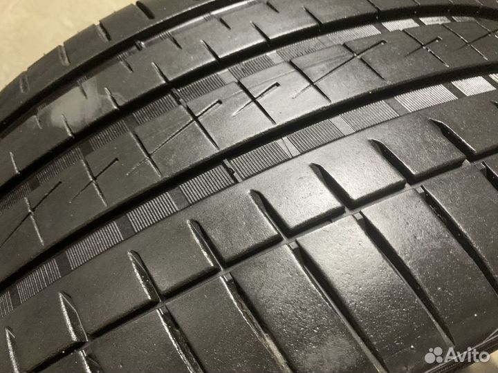 Vredestein Ultrac Vorti 255/40 R20