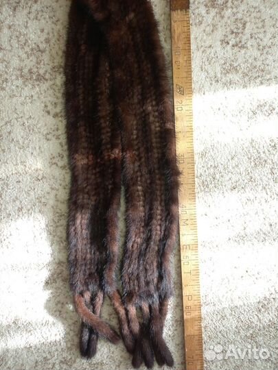 Норковый вязаный шарф коричневого цвета