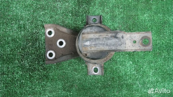 Подушка двигателя Lancer CS 4G18 R