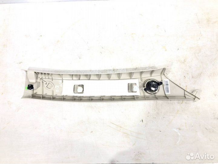 Обшивка стойки лобового стекла Geely Emgrand X7